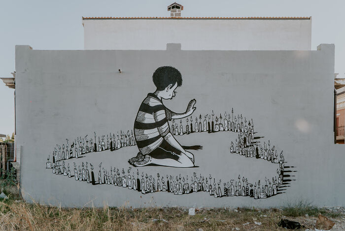 43 Black-and-White Murals by Alex Senna That Make City Walls Way More Interesting