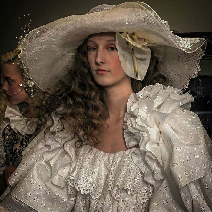 These Photos Accidentally Nailed That Renaissance Vibe and We Can’t Stop Staring