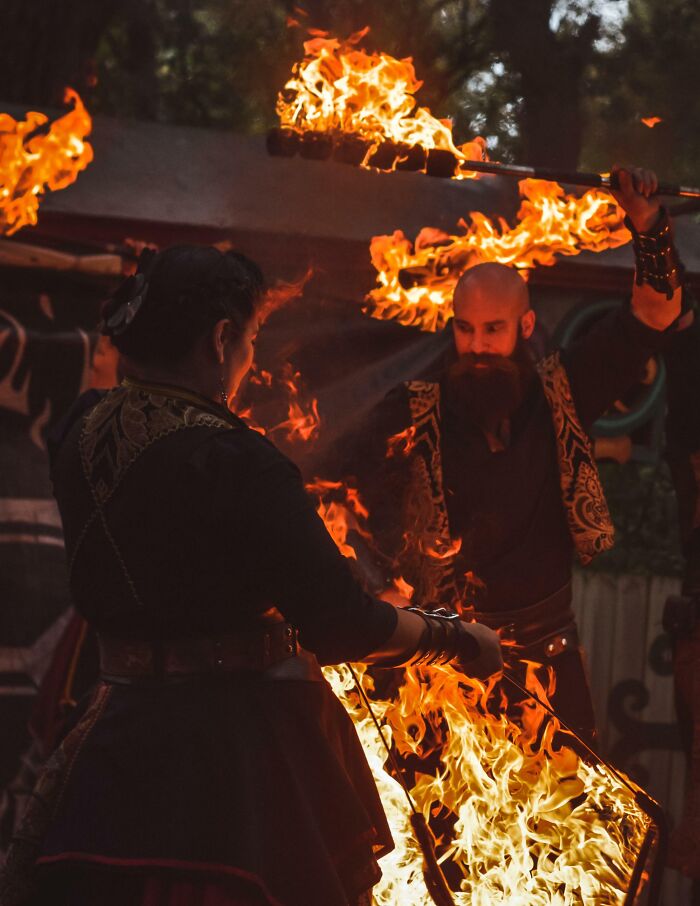 These Photos Accidentally Nailed That Renaissance Vibe and We Can’t Stop Staring