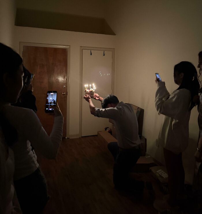 These Photos Accidentally Nailed That Renaissance Vibe and We Can’t Stop Staring