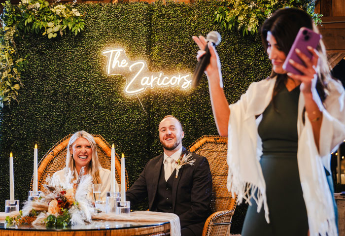 Wait, They Actually Knew These Couples Would Break Up? Wedding Photogs Spill the Tea!