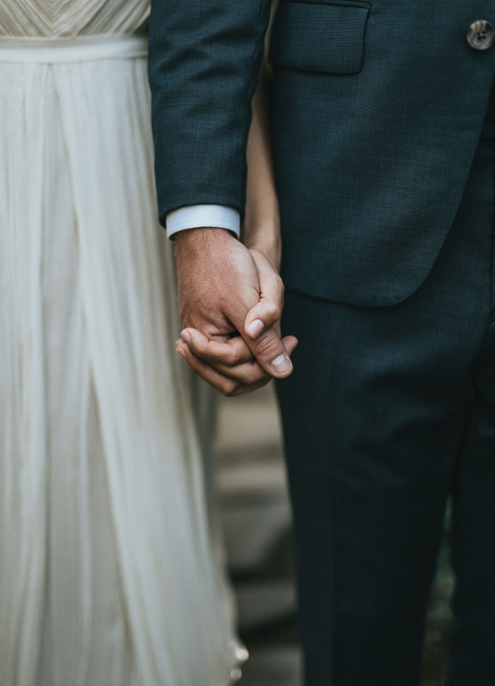 Wait, They Actually Knew These Couples Would Break Up? Wedding Photogs Spill the Tea!