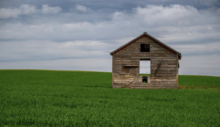 Wait, They Really Left This Place Empty?! 69 Abandoned Spots That Will Blow Your Mind