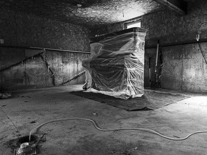 Wait, They Really Left This Place Empty?! 69 Abandoned Spots That Will Blow Your Mind