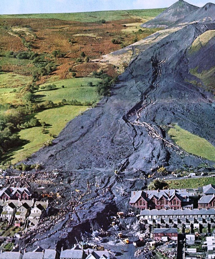 Wales: The Aberfan Disaster