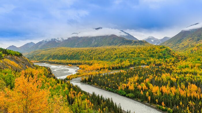 29 Geography Facts That Sound Totally Made Up (But Nope, They’re Real!)