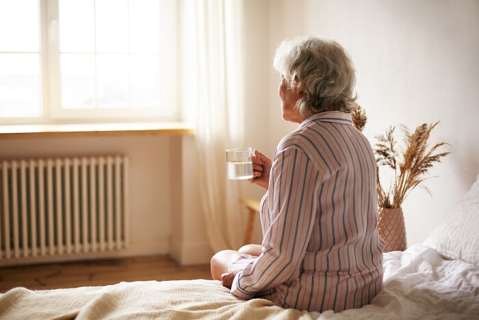 The 33 Wildest Wake-Up Moments That Totally Ruined Mornings
