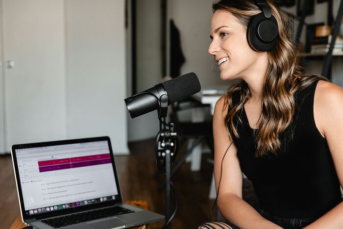 These 81 Women Ditched Their Boring Jobs and Found Wildly Awesome New Careers
