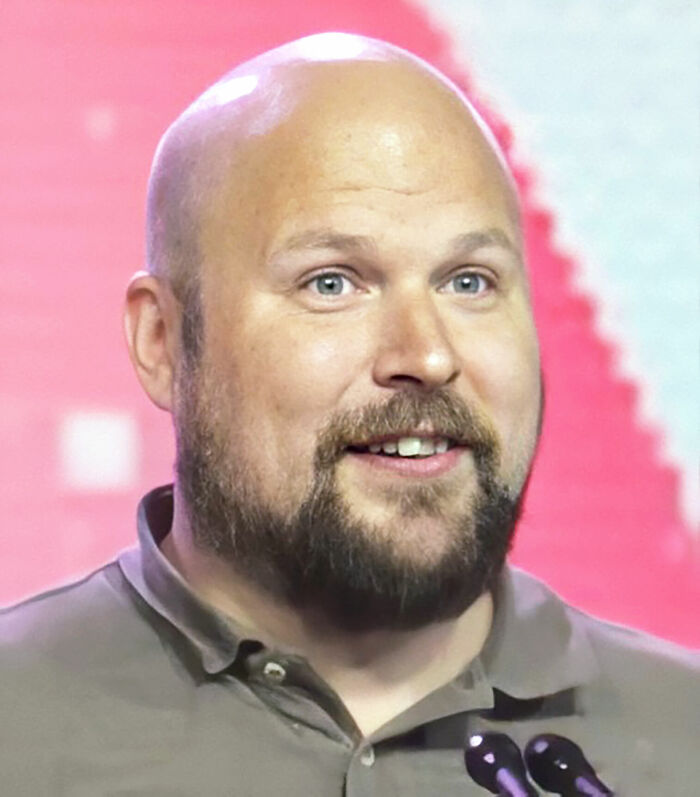 Markus Persson: The Genius Behind Minecraft Who’s Also a Brainiac