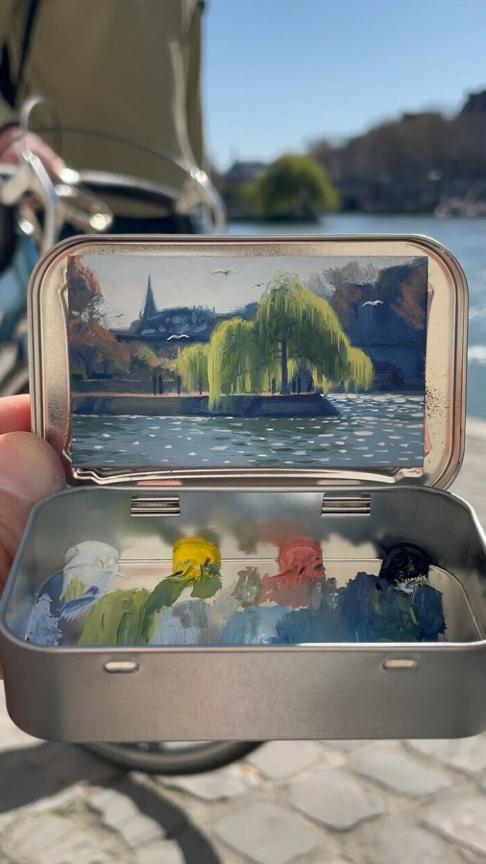 50 Tiny Paintings So Small They Fit Inside Altoid Tins (Yep, Really Tiny!)