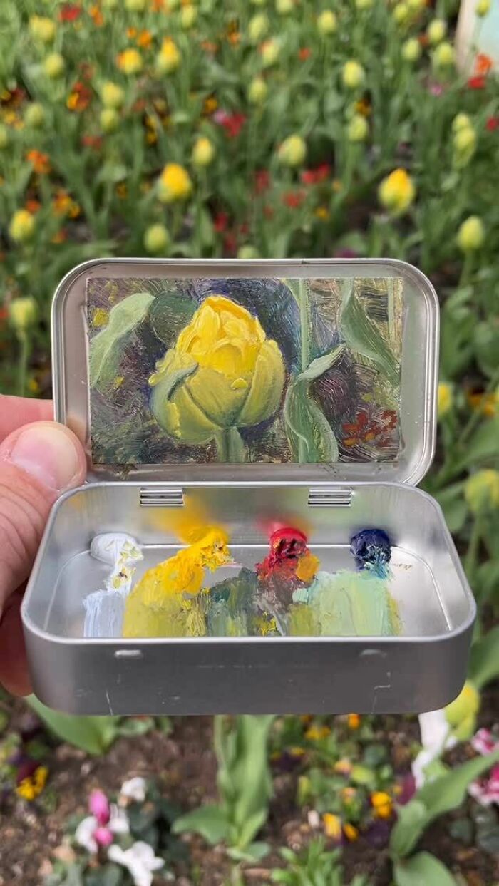 50 Tiny Paintings So Small They Fit Inside Altoid Tins (Yep, Really Tiny!)