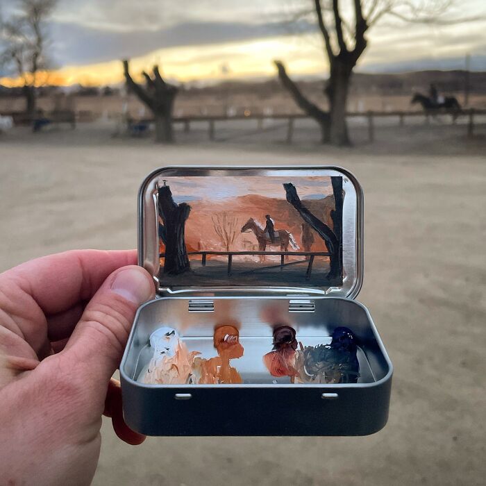 50 Tiny Paintings So Small They Fit Inside Altoid Tins (Yep, Really Tiny!)