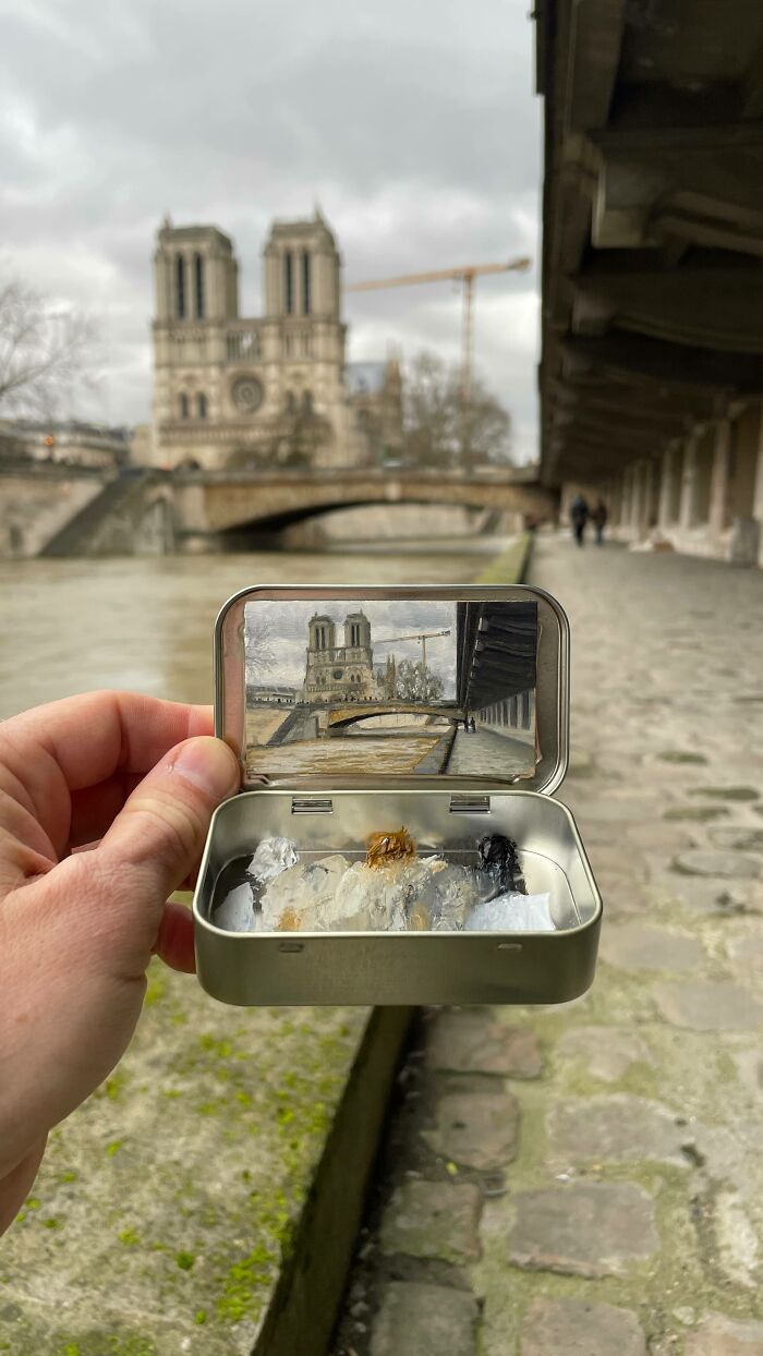 50 Tiny Paintings So Small They Fit Inside Altoid Tins (Yep, Really Tiny!)