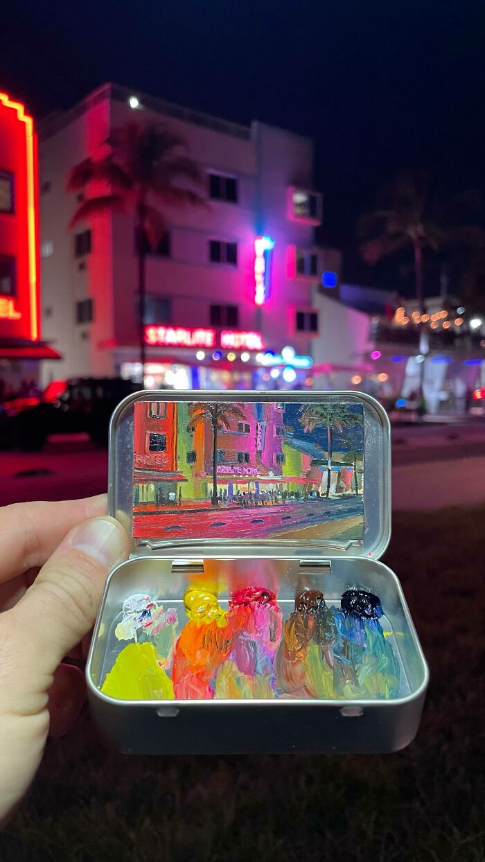 50 Tiny Paintings So Small They Fit Inside Altoid Tins (Yep, Really Tiny!)