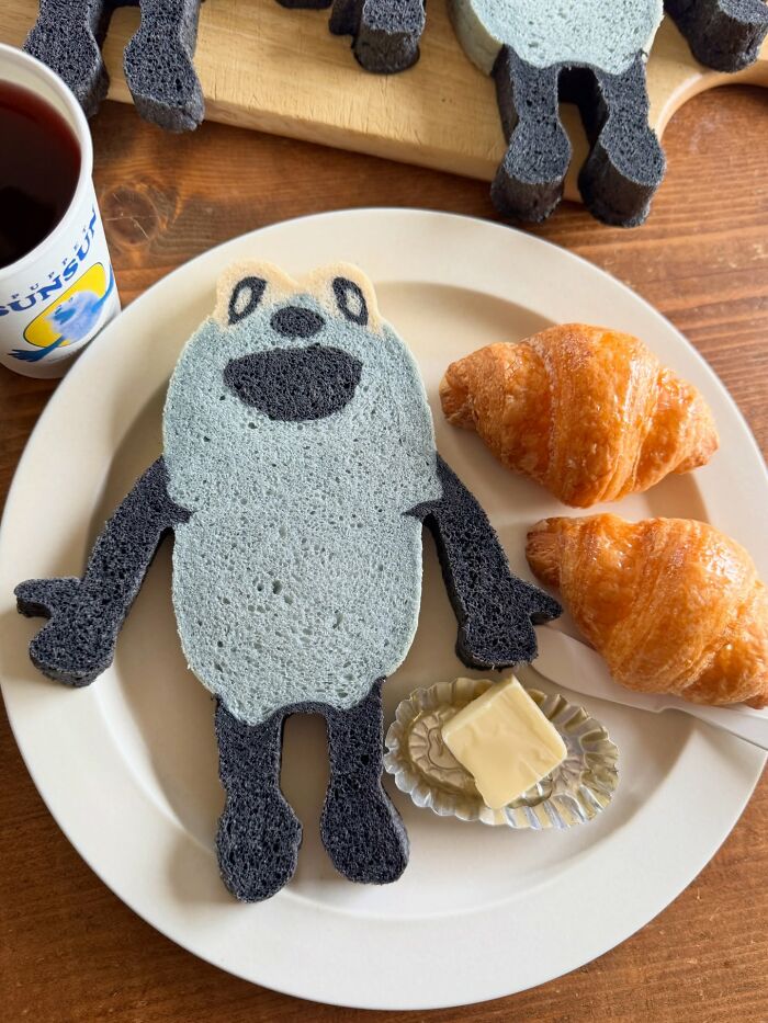 Wait, They Made Bread Look Like These Famous Characters?!