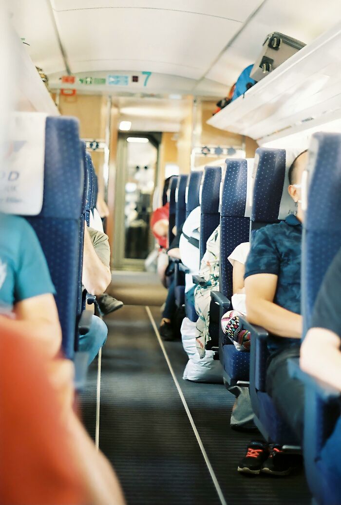 Why Flying Can Be FUN and NOT a Disaster: 20 Flight Pros Share Cool Tips