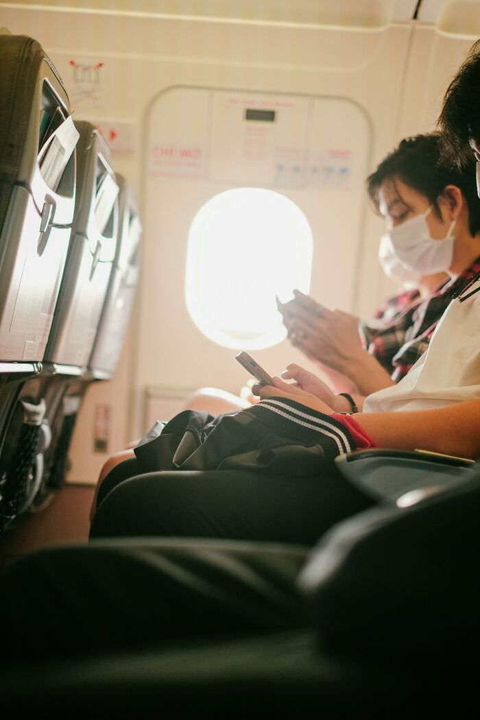 Why Flying Can Be FUN and NOT a Disaster: 20 Flight Pros Share Cool Tips
