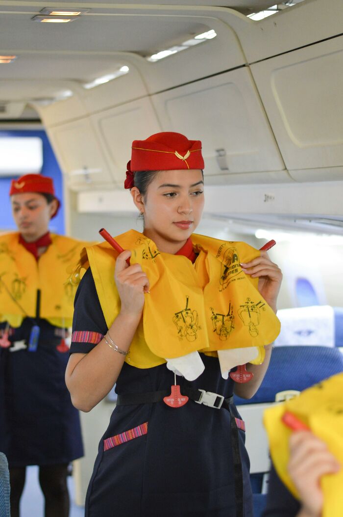 Why Flying Can Be FUN and NOT a Disaster: 20 Flight Pros Share Cool Tips