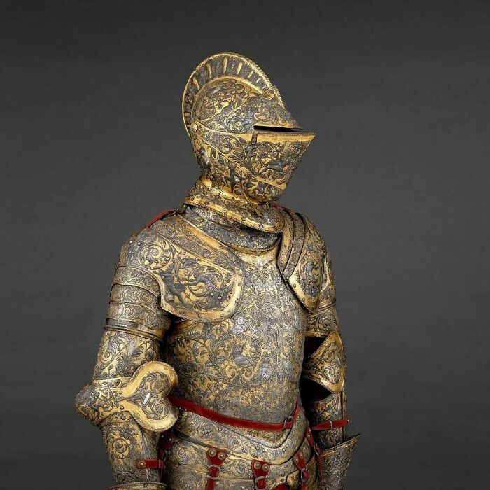 33 Ancient Treasures That Will Totally Blow Your Mind (And They’re Real!)