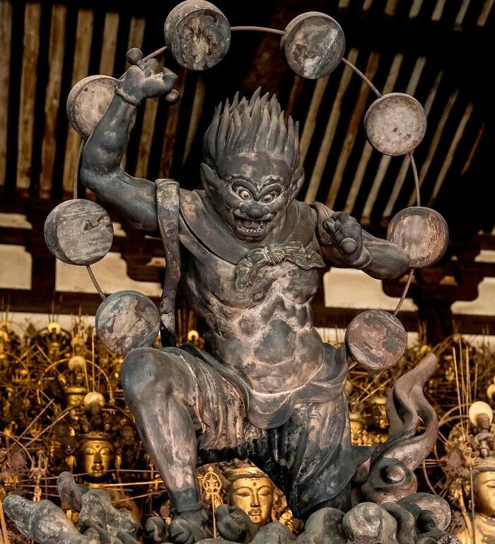 33 Ancient Treasures That Will Totally Blow Your Mind (And They’re Real!)