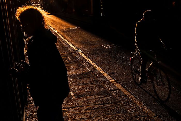 Whoa, Check Out These 80 Totally Weird And Wonderful City Snapshots!