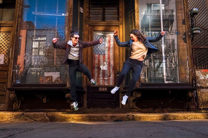 Whoa, Check Out These 80 Totally Weird And Wonderful City Snapshots!