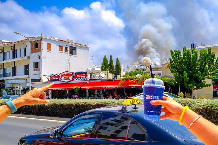 Whoa, Check Out These 80 Totally Weird And Wonderful City Snapshots!