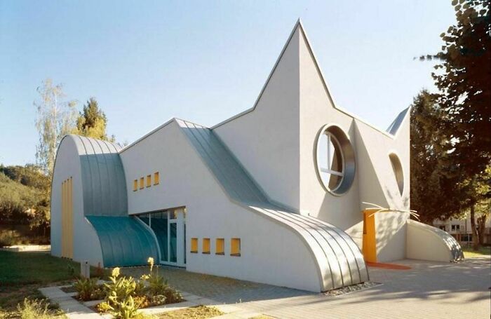 This Kindergarten Looks Like a Cat, and We Love It