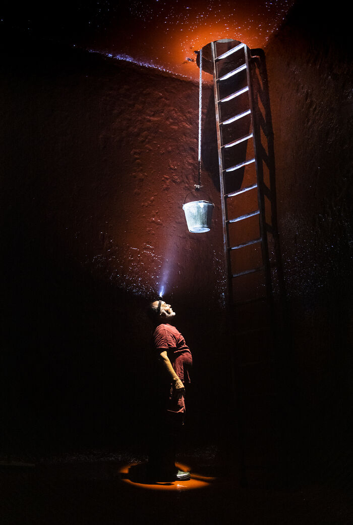 Louis Jadot Wine Photographer Of The Year - People: Deep Dive by Juan Miguel Ortuño Martinez, Spain