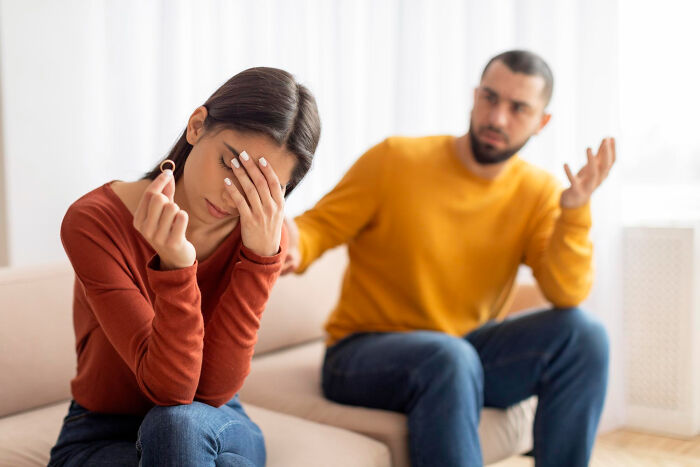 36 Breakup Excuses That Are So Weird You Can't Help But Laugh