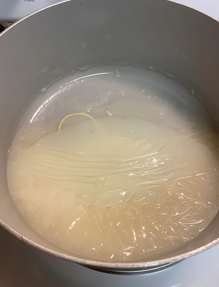 Adding Oil to Pasta Water? Total Pasta Party Pooper