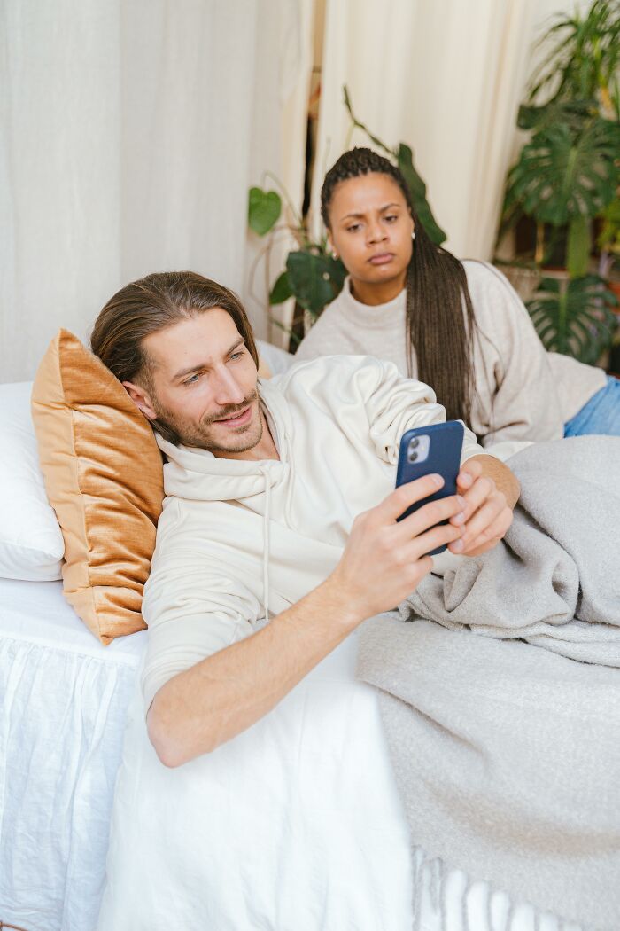 Wait, They Actually Got Caught Doing That?! Hilariously Dumb Cheating Fails