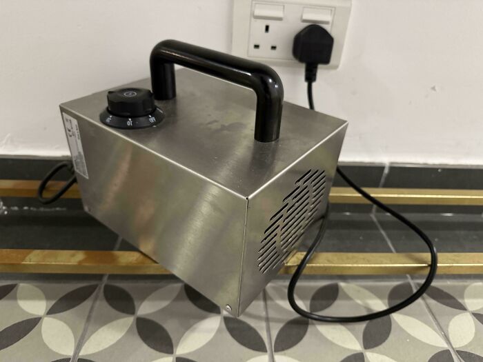Hotel Running Ozone Generator Where People Sleep—Because That’s Totally Safe
