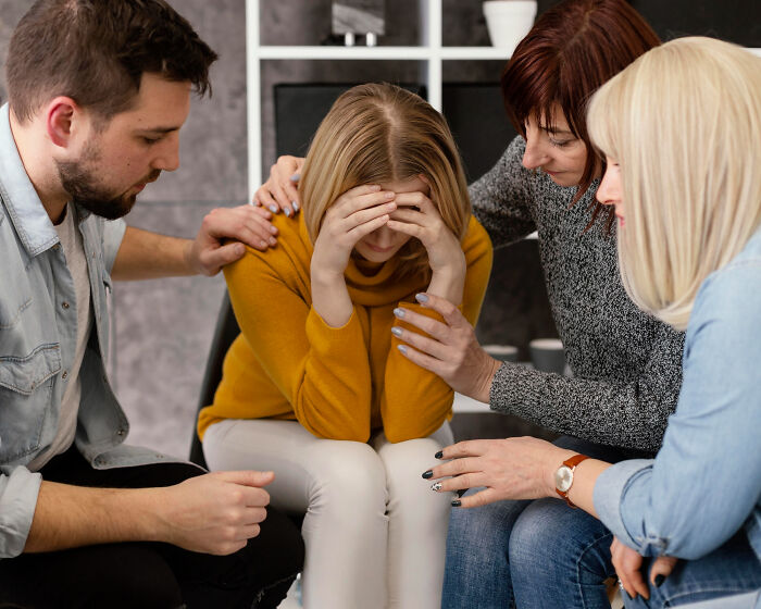 33 Wild Stories Of People Meeting Total Psychopaths (Yikes!)
