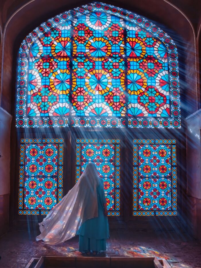 Wait, They Actually Made These Persian Patterns Look This Cool? (50 Pics!)