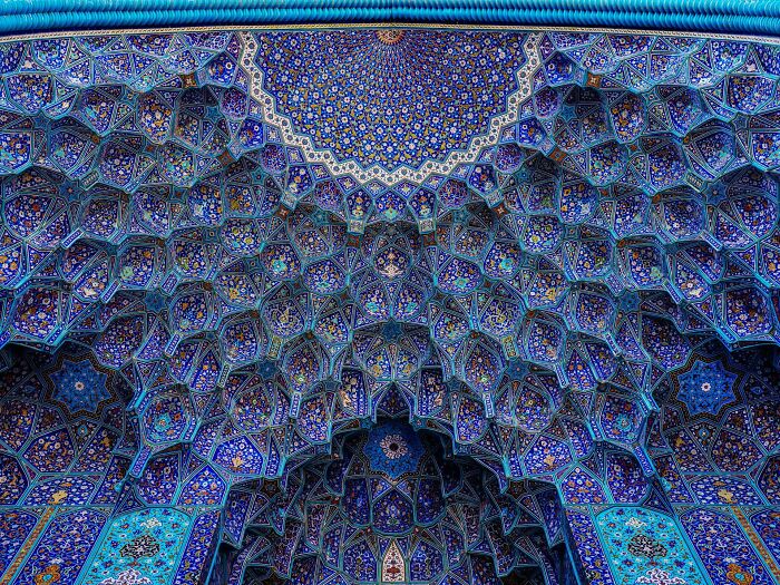Wait, They Actually Made These Persian Patterns Look This Cool? (50 Pics!)