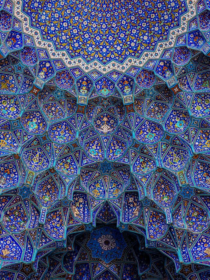 Wait, They Actually Made These Persian Patterns Look This Cool? (50 Pics!)