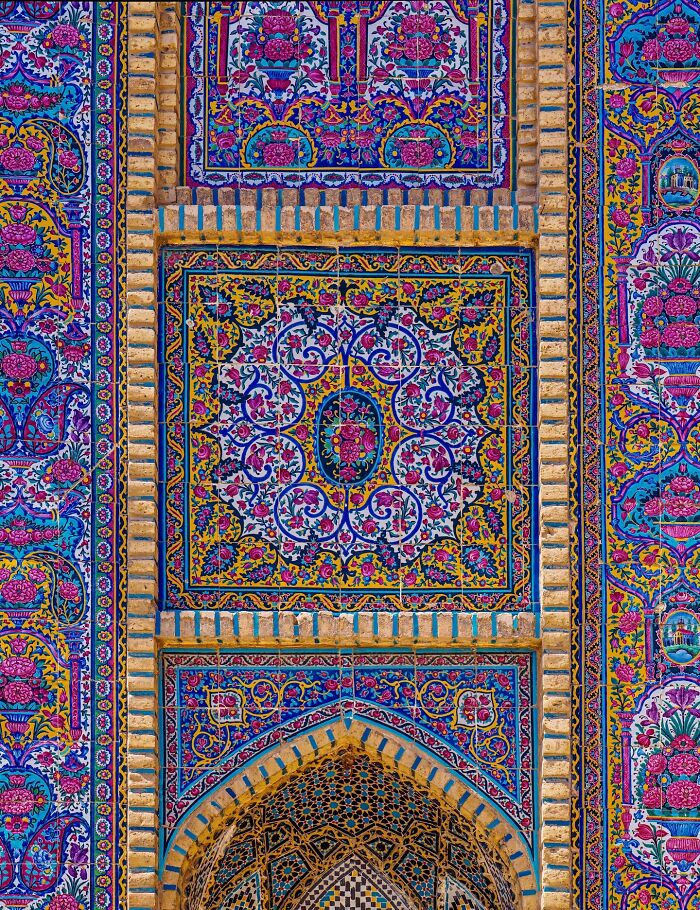 Wait, They Actually Made These Persian Patterns Look This Cool? (50 Pics!)