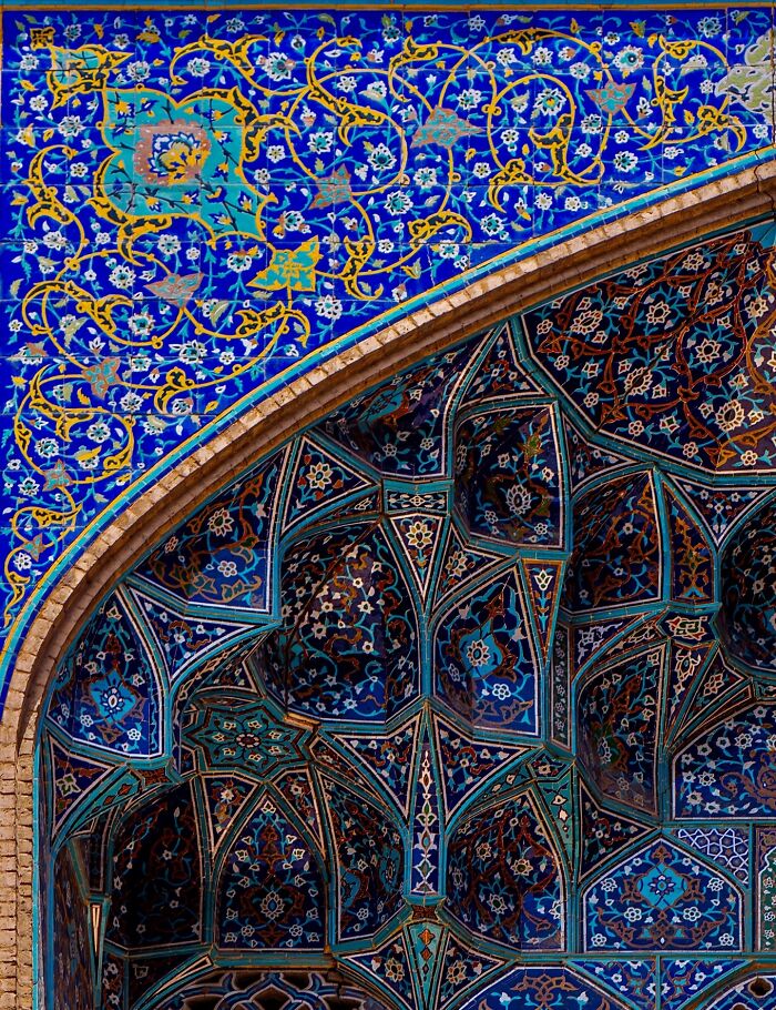 Wait, They Actually Made These Persian Patterns Look This Cool? (50 Pics!)