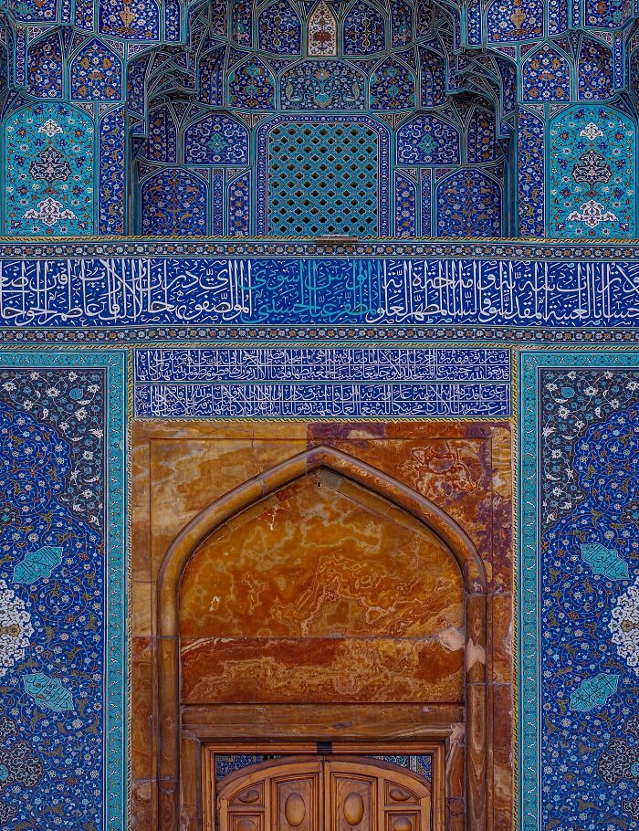 Wait, They Actually Made These Persian Patterns Look This Cool? (50 Pics!)