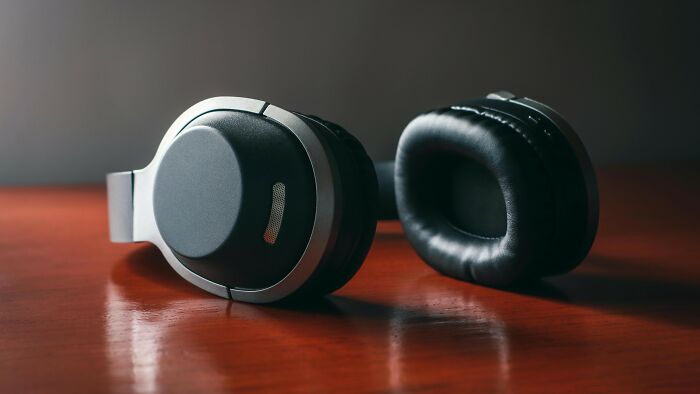Stepkid’s Headphones Got Broken, Who Pays? The Great Headphone Debate