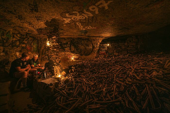 35 Abandoned Places That Are Seriously Cool (And A Little Mysterious)