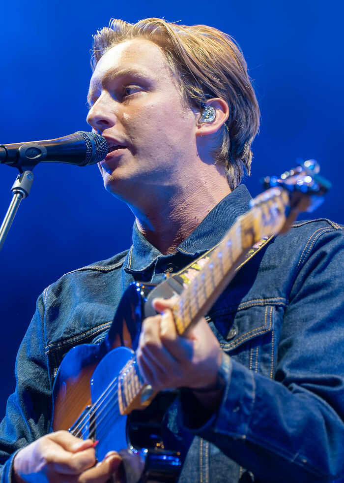 George Ezra: The Guy with the Deep, Smooth Voice