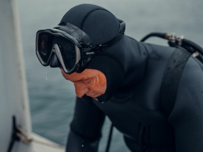 Wait, They Actually Shared These Crazy Diving Stories?!