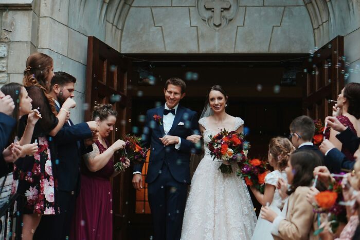 Hold Up, These Wedding Guest Fails Are Wild!