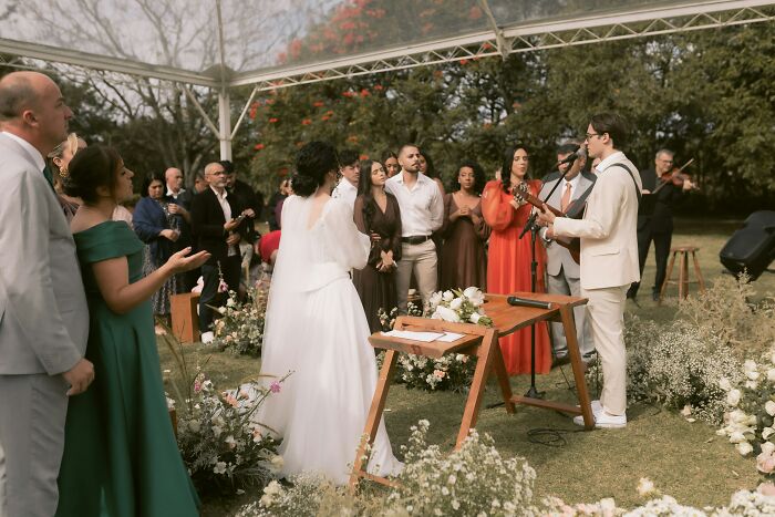 Hold Up, These Wedding Guest Fails Are Wild!