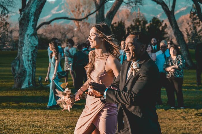 Hold Up, These Wedding Guest Fails Are Wild!