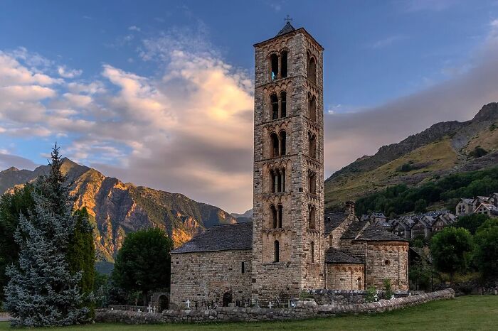 Sant Climent De Taüll: Art and Architecture Party