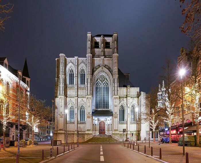 Saint Peter's Church: Nighttime Magic in Belgium