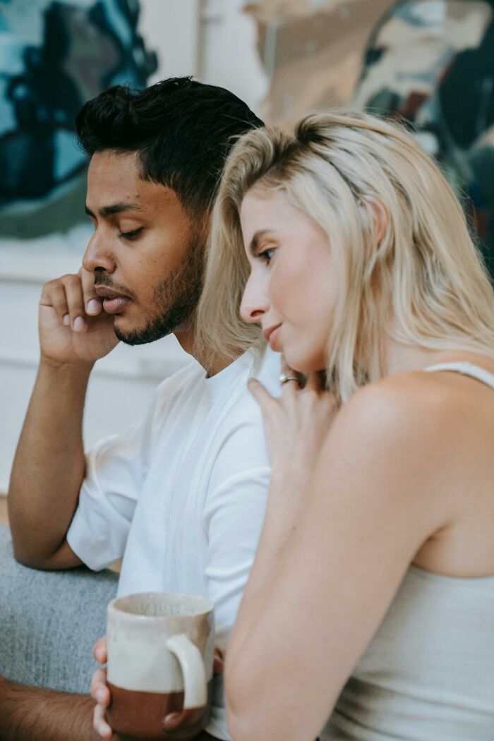 20+ Hilariously Savage One-Liners Women Drop When Guys Get Annoying
